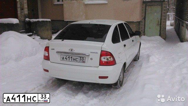 Фото автомобиля LADA 2172 PRIORA, 2011 — госномер Т345РХ33. Цвет: Белый