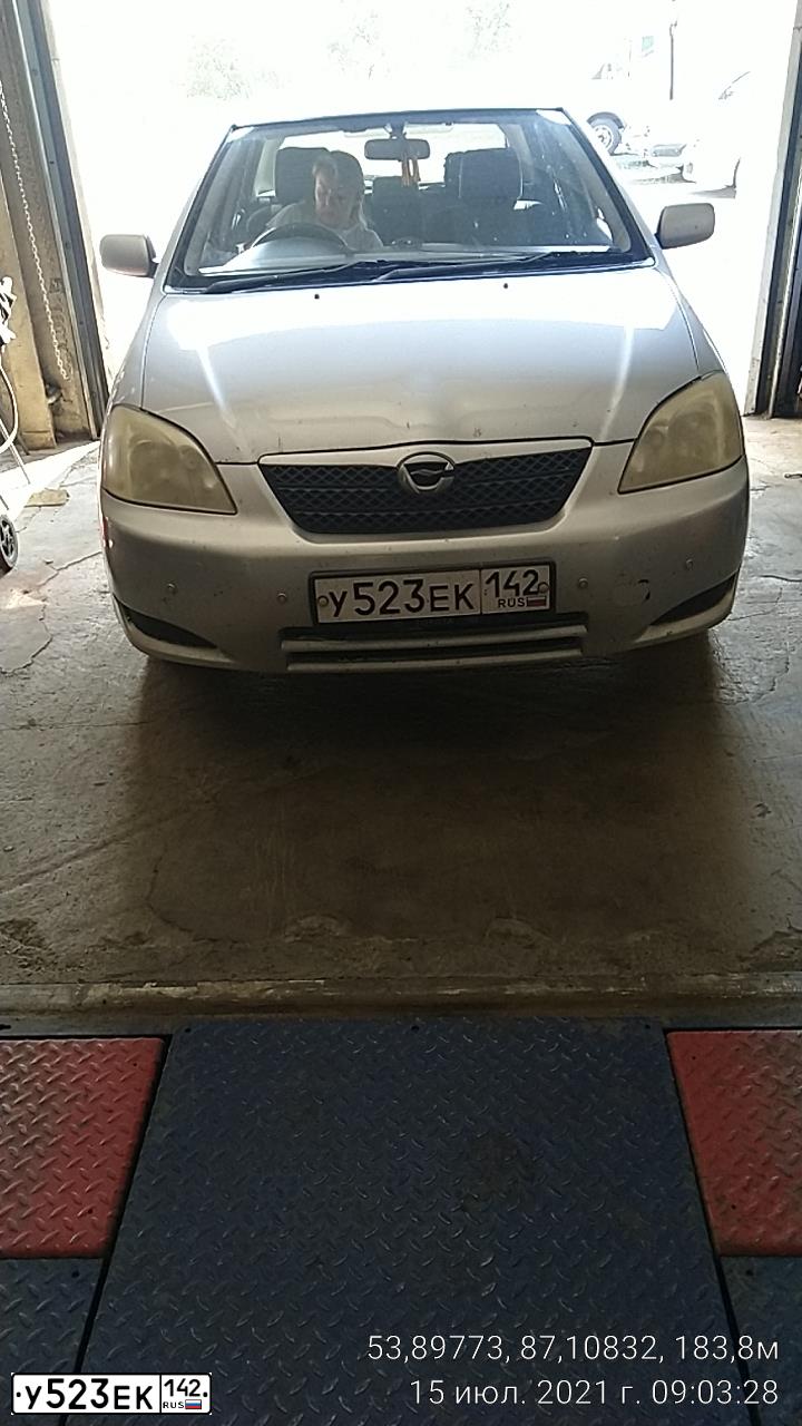 Фото автомобиля TOYOTA COROLLA, 2003 — госномер У498НУ142