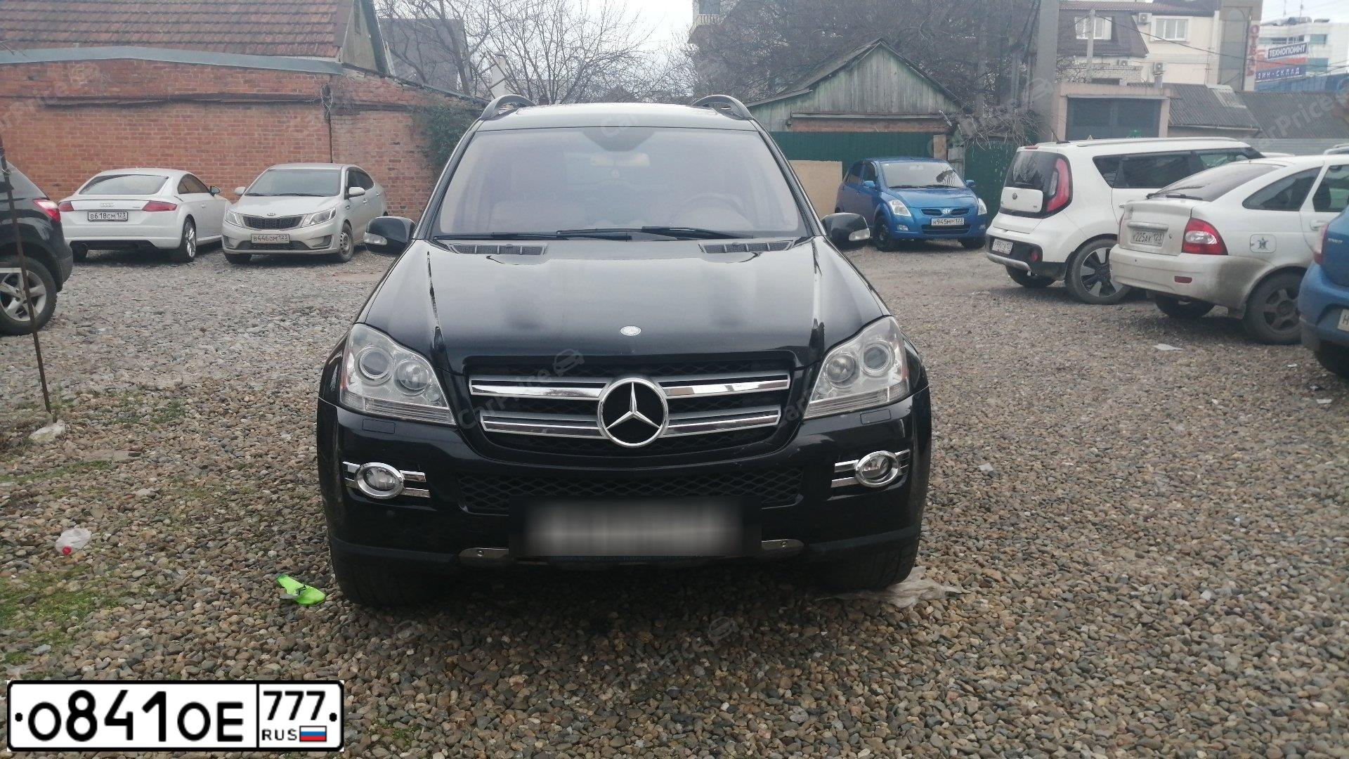 Фото автомобиля MERCEDES GL-KLASSE, 2006 — госномер Т199АО790. Цвет: ЧЕРНЫЙ
