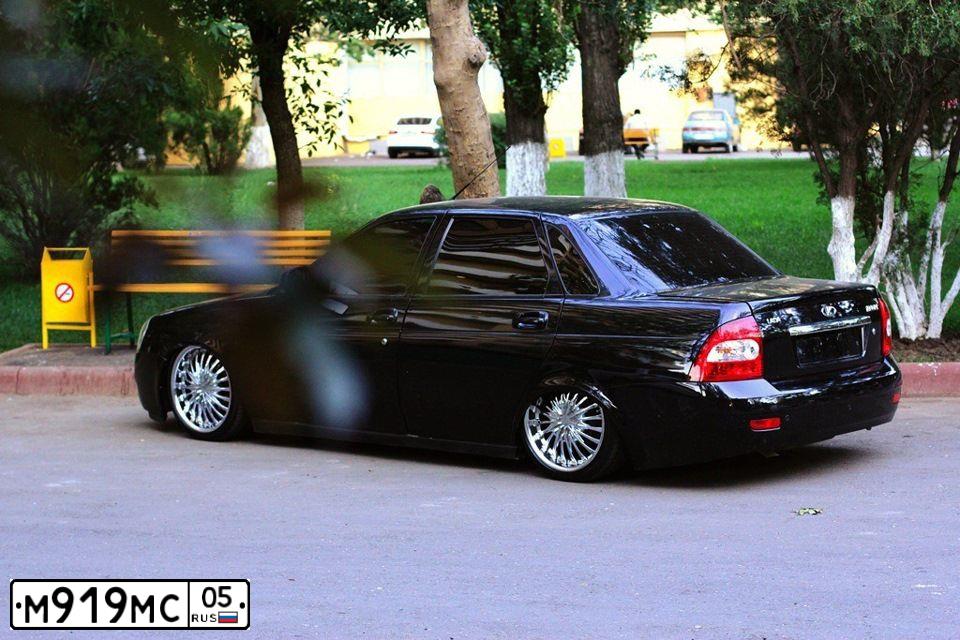 Фото автомобиля LADA PRIORA, 2010 — госномер В776УК09. Цвет: СИНЕ-ЧЕРНЫЙ