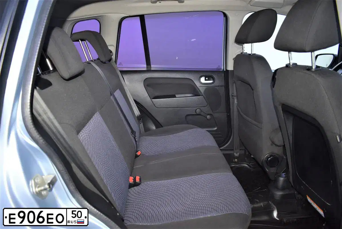 Фото автомобиля FORD FUSION, 2007 — госномер Н898АХ32. Цвет: Серо-голубой