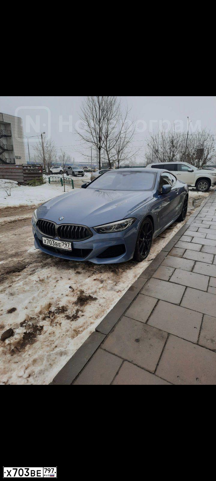 Фото автомобиля BMW SERIE 8, 2019 — госномер Х703ВЕ797. Цвет: синий