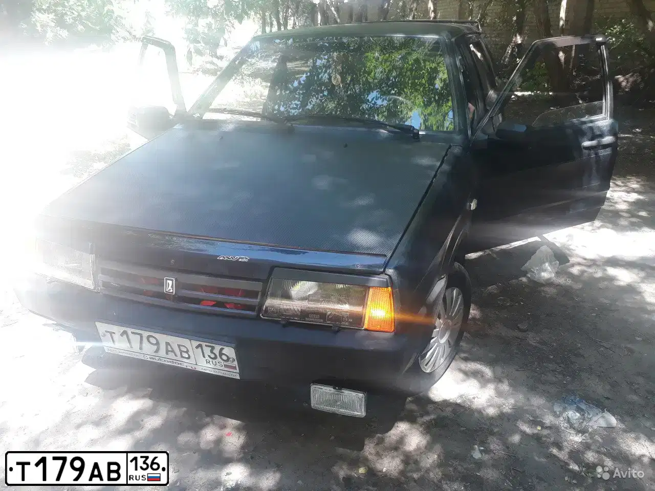 Фото автомобиля LADA 2109 SAMARA, 2003 — госномер М045МУ03. Цвет: Темно-зеленый