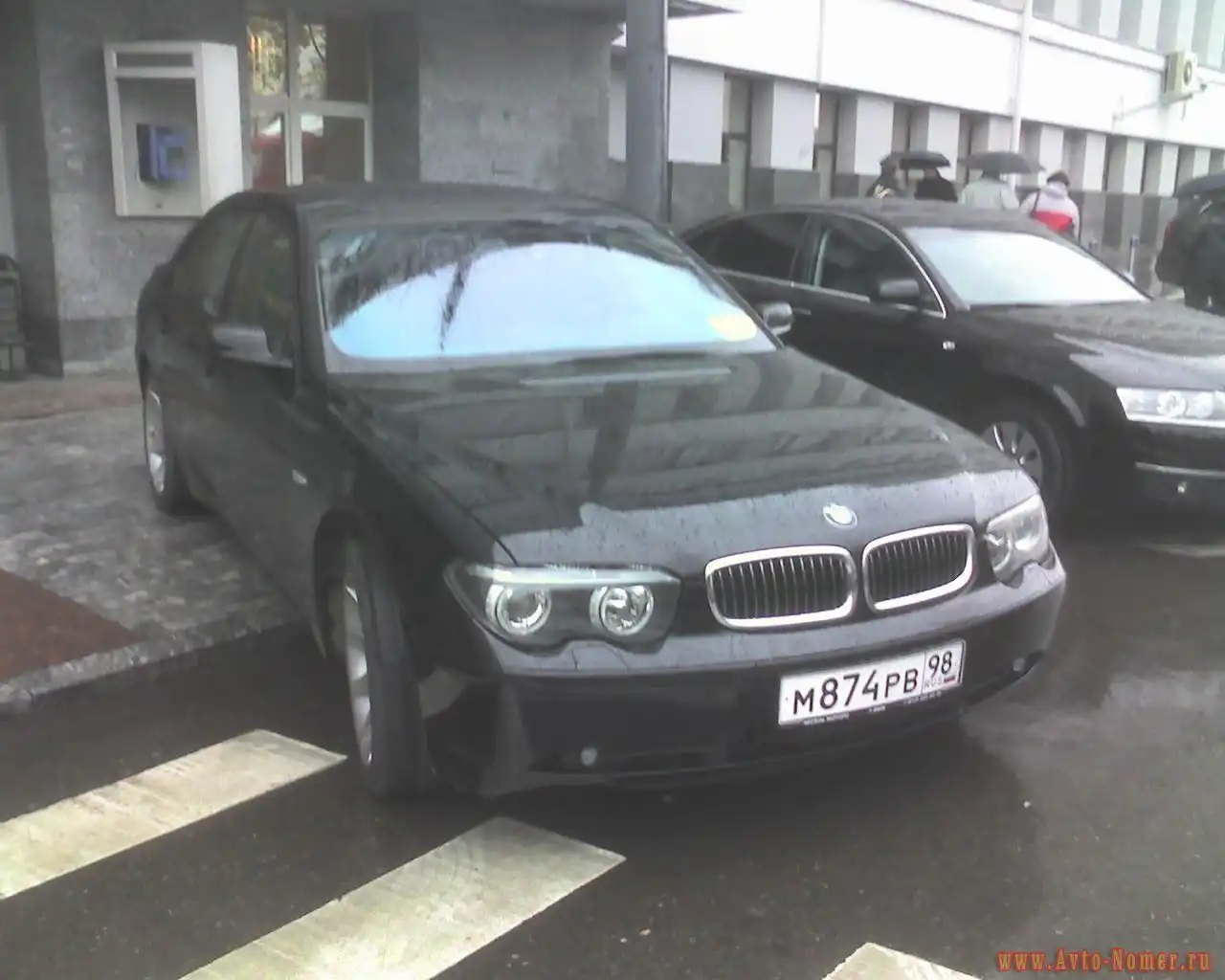 Фото автомобиля BMW SERIE 7, 2003 — госномер В432НС797. Цвет: ЧЕРНЫЙ