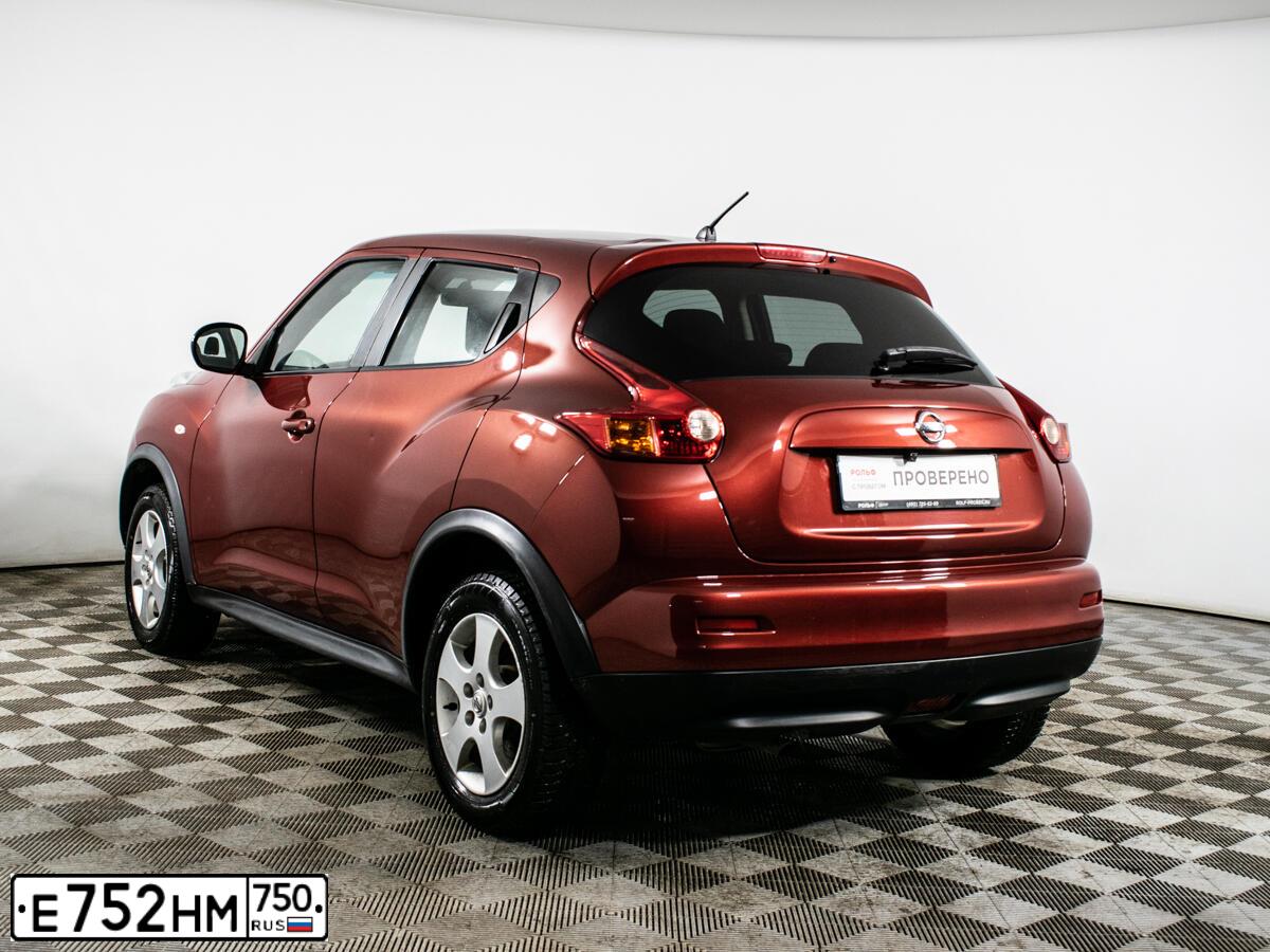 Фото автомобиля NISSAN JUKE, 2012 — госномер У710РЕ69. Цвет: Красный