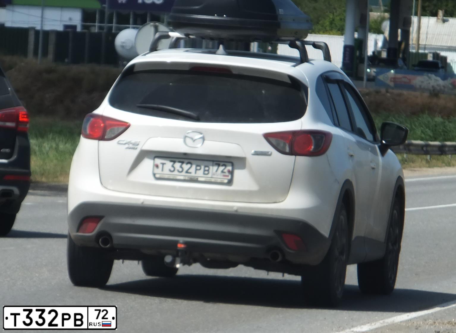 Фото автомобиля MAZDA CX-5, 2016 — госномер Т332РВ72. Цвет: БЕЛЫЙ ПЕРЛАМУТР