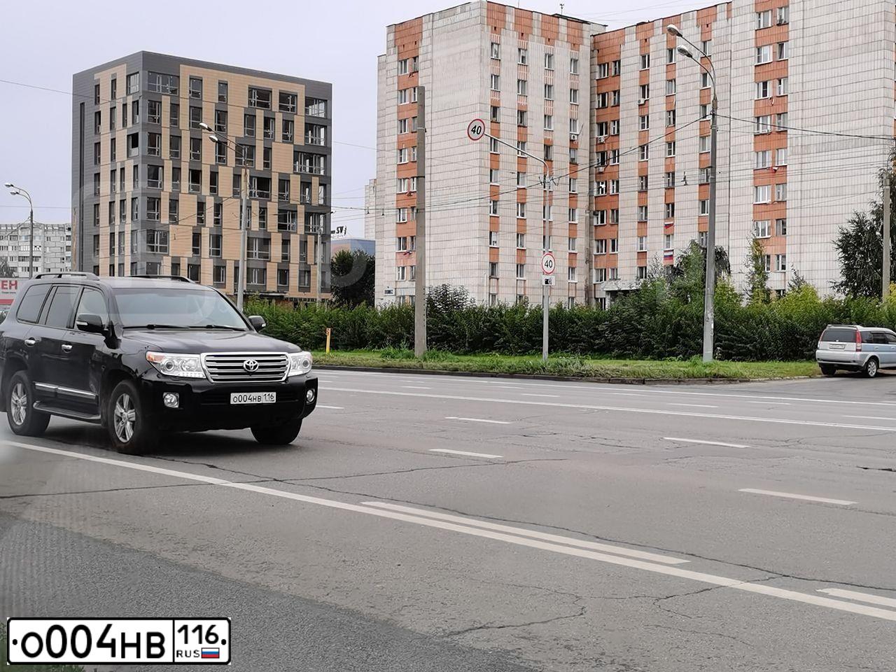 Фото автомобиля TOYOTA LAND CRUISER 200, 2014 — госномер Р431АВ716. Цвет: ЧЕРНЫЙ