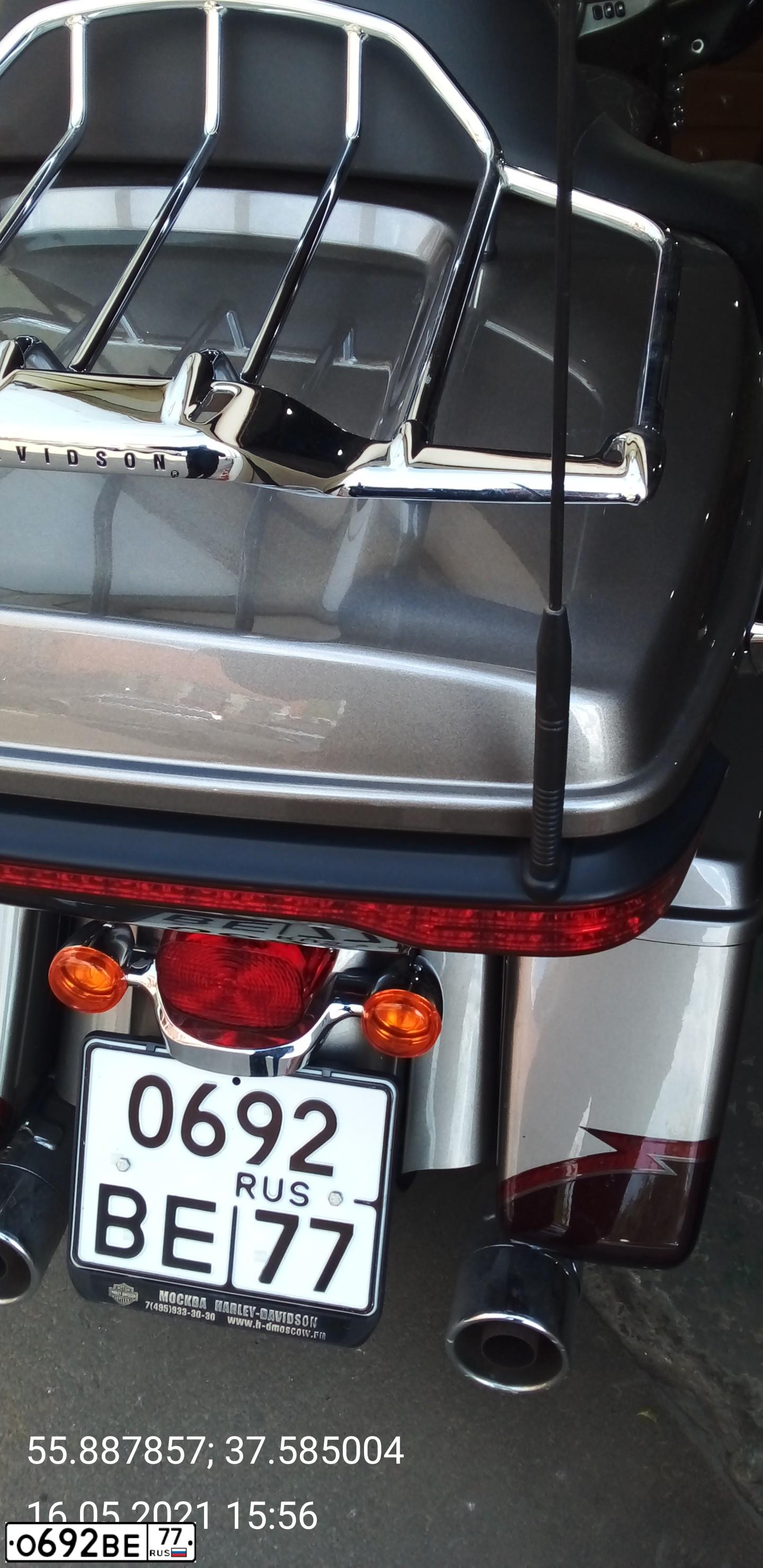 Фото автомобиля LANDROVER RANGE ROVER, 2009 — госномер Е597КК977. Цвет: ЧЕРНЫЙ