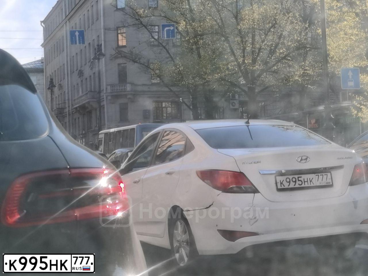 Фото автомобиля HYUNDAI SOLARIS, 2014 — госномер А279ТТ67. Цвет: Белый