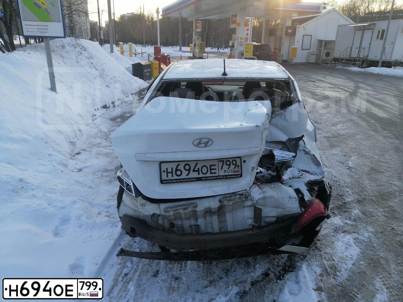 Фото автомобиля HYUNDAI SOLARIS, 2016 — госномер Е568УК95. Цвет: Белый