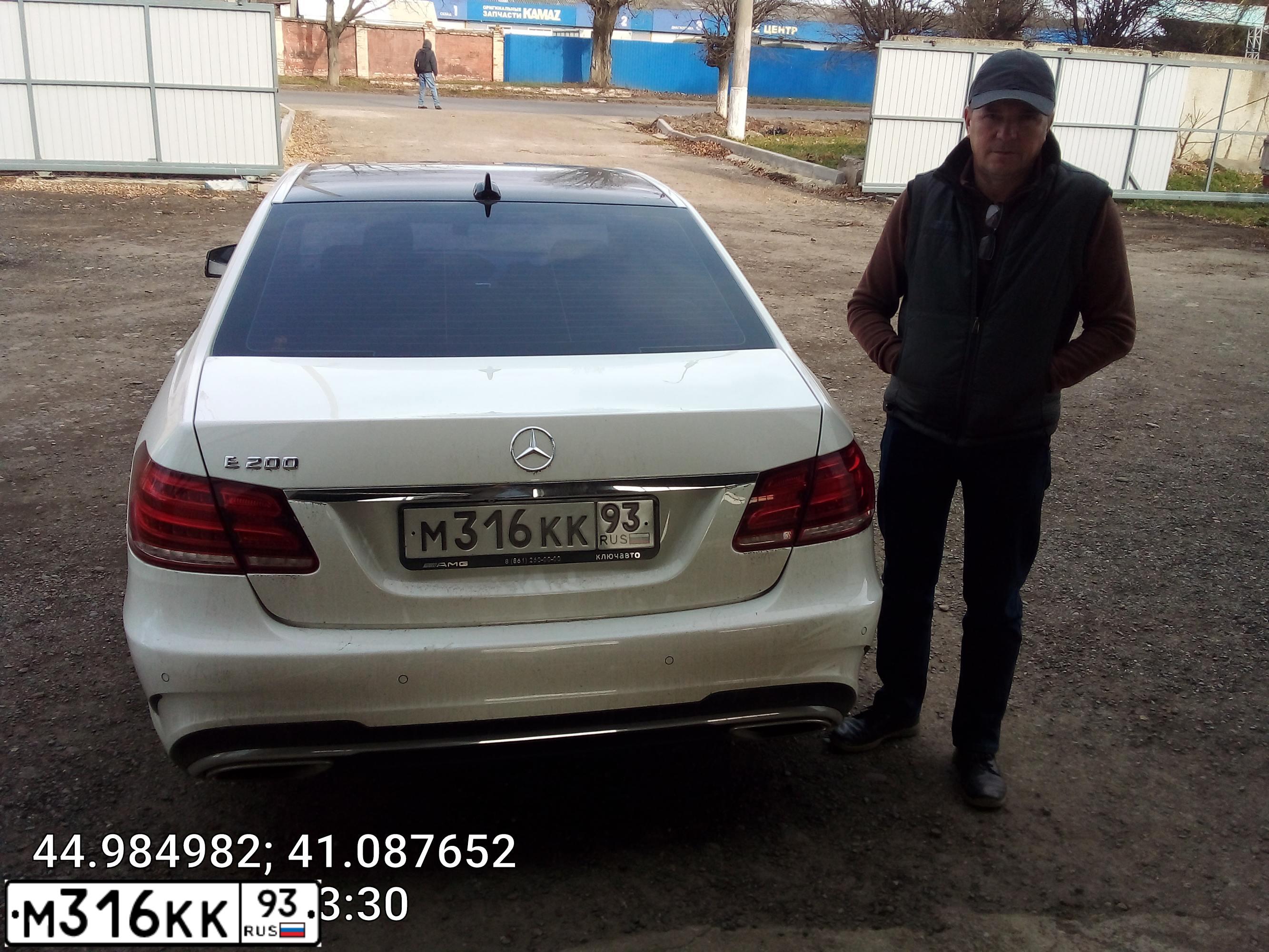 Фото автомобиля MERCEDES-BENZ E200, 2015 — госномер В893ЕР193