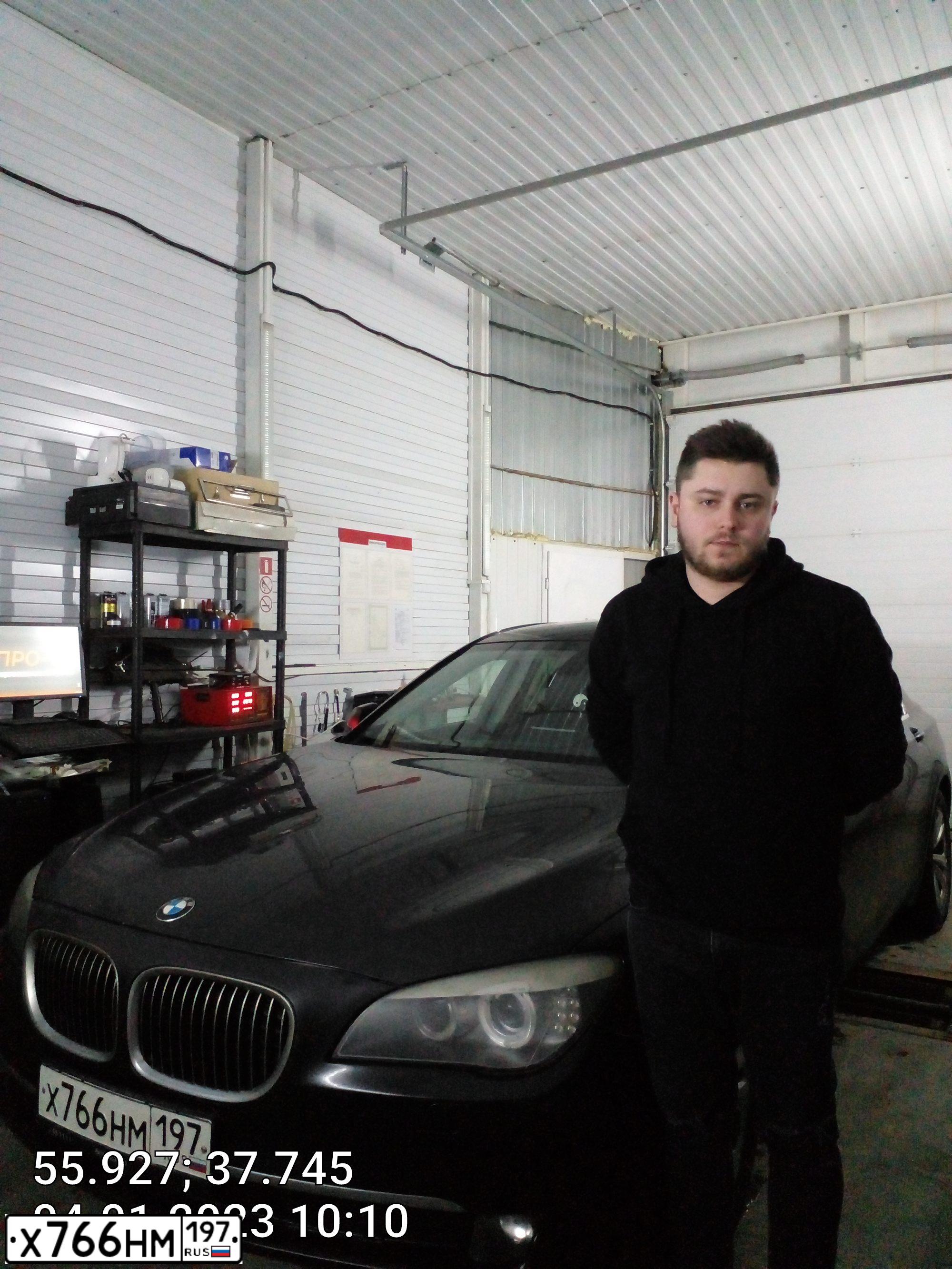 Фото автомобиля BMW W SERIE 7, 2005 — госномер М453КК13. Цвет: ЧЕРНЫЙ