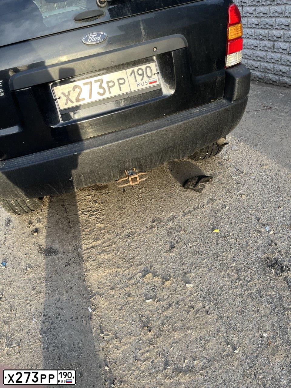Фото автомобиля FORD ESCAPE, 2001 — госномер Р518АМ180