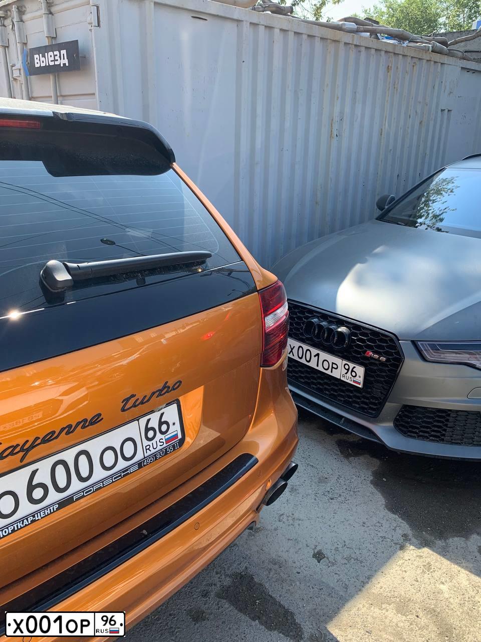 Фото автомобиля AUDI RS 6, 2014 — госномер М968УН196. Цвет: СЕРЫЙ