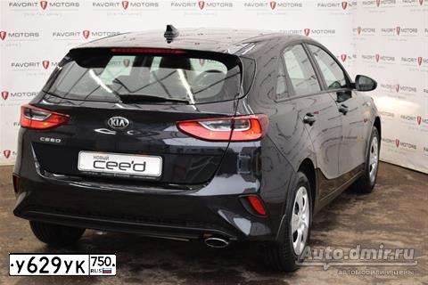 Фото автомобиля KIA CEED, 2019 — госномер Р188ОВ67. Цвет: синий