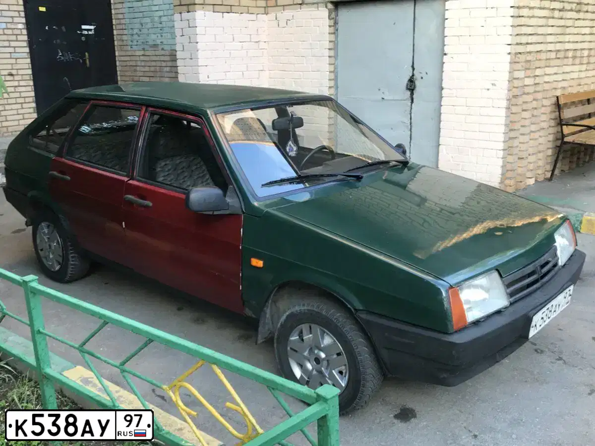 Фото автомобиля LADA 2109 SAMARA, 1999 — госномер Х488НР197. Цвет: ЗЕЛЕНЫЙ