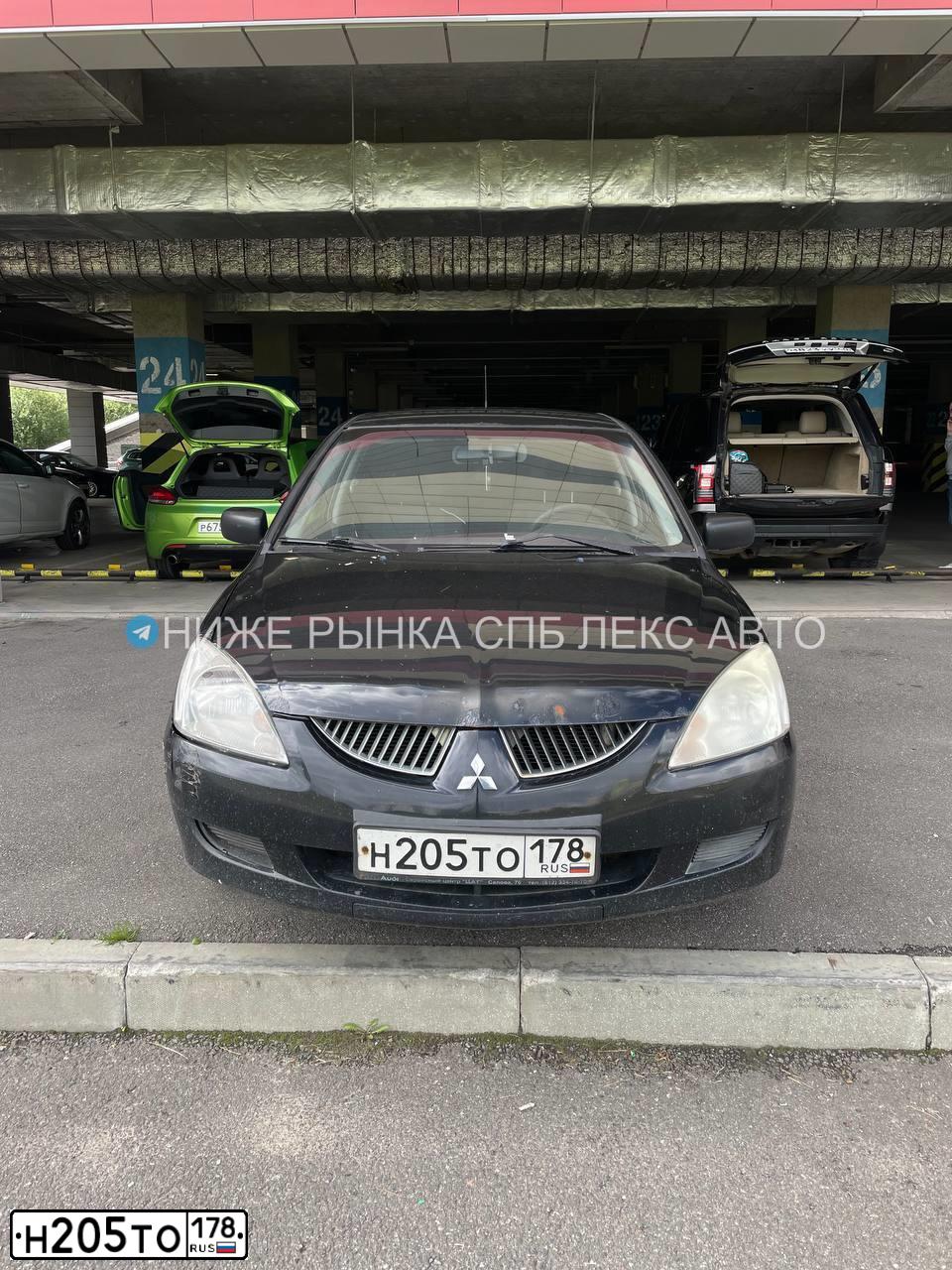 Фото автомобиля MITSUBISHI LANCER, 2005 — госномер У268МТ47. Цвет: ЧЕРНЫЙ