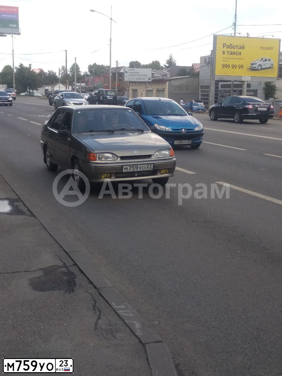Фото автомобиля LADA 2115 SAMARA, 2002 — госномер М759УО23. Цвет: СЕРЕБРИСТЫЙ СЕРО-ЗЕЛЕНЫЙ