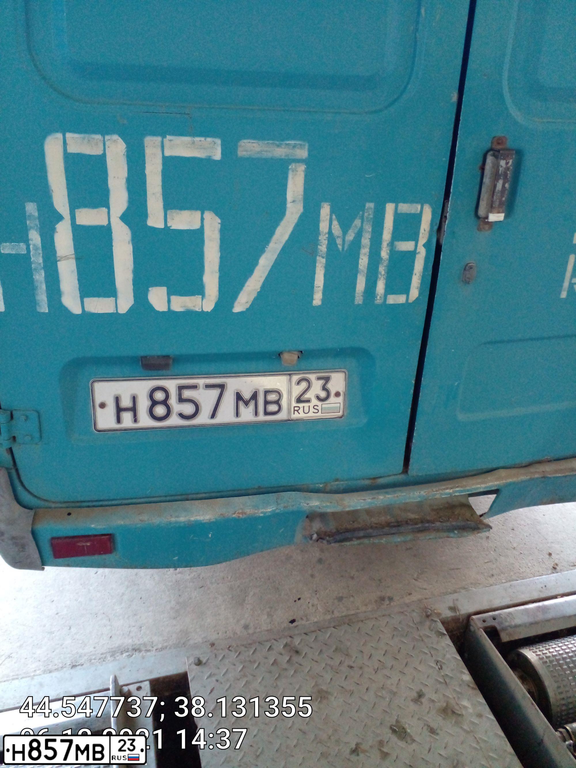 Фото автомобиля GAZ 2705 EL, 1997 — госномер Н857МВ23. Цвет: ПИЦУНДА
