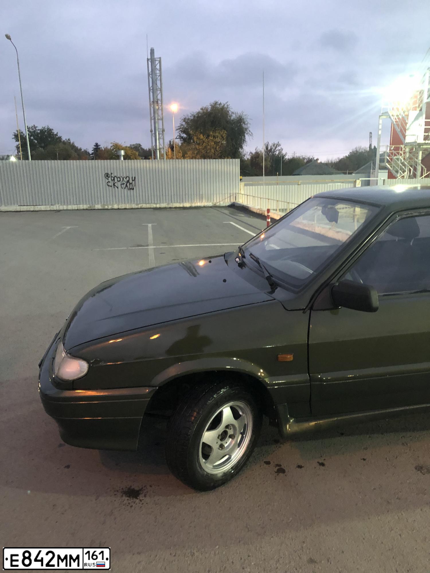 Фото автомобиля LADA 2115 SAMARA, 2004 — госномер Е842ММ161. Цвет: ЗОЛОТИСТО ТЕМНО-ЗЕЛЕНЫЙ