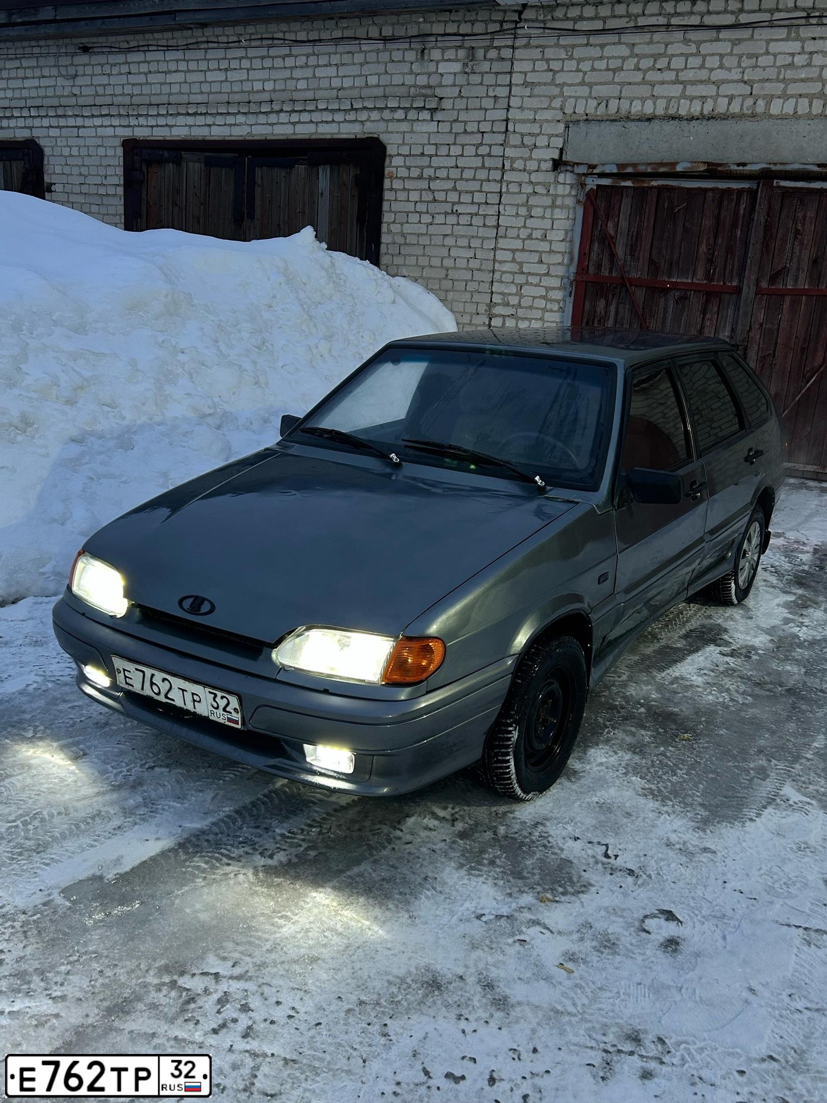 Фото автомобиля LADA 2114, 2004 — госномер Р877ОТ32