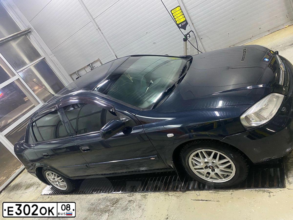 Фото автомобиля CHEVROLET VIVA, 2007 — госномер Н962ЕР126. Цвет: Черно-синий металлик