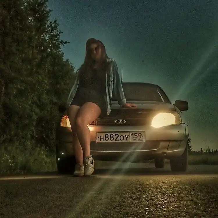 Фото автомобиля LADA KALINA, 2012 — госномер Т455РУ196. Цвет: СВЕТЛО-СЕРЫЙ