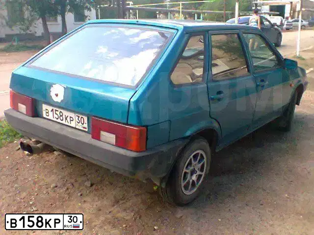 Фото автомобиля LADA 2109 SAMARA, 2000 — госномер В158КР30. Цвет: СЕРЕБРИСТЫЙ СИНЕ-ЗЕЛЕНЫЙ