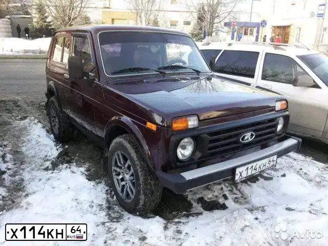 Фото автомобиля LADA 2121 NIVA, 2008 — госномер О761ОЕ64. Цвет: ТЕМНО ВИШНЕВЫЙ