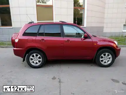 Фото автомобиля CHERY TIGGO, 2012 — госномер К112КК197. Цвет: Красный