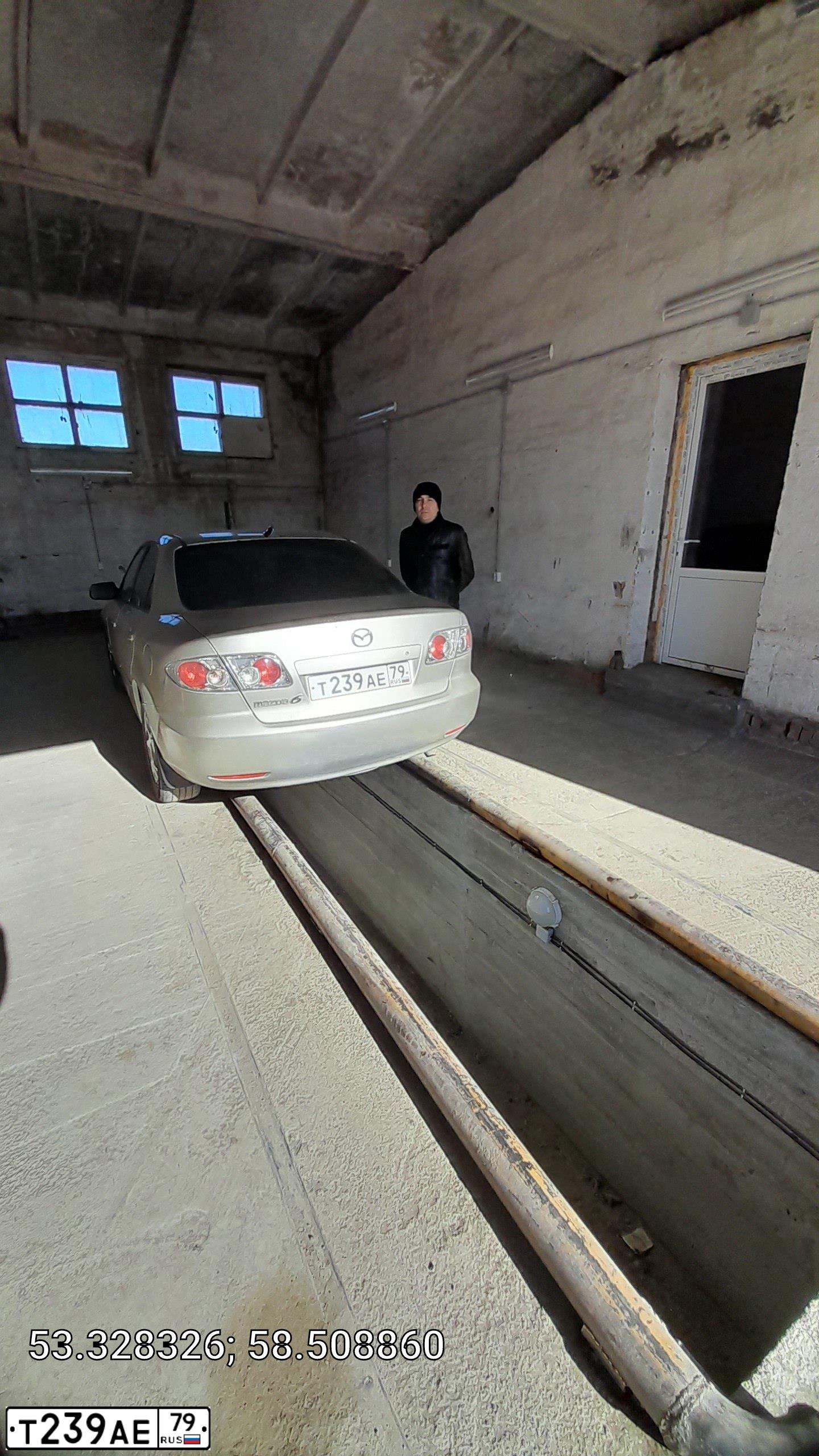 Фото автомобиля MAZDA 6, 2003 — госномер К253НС702