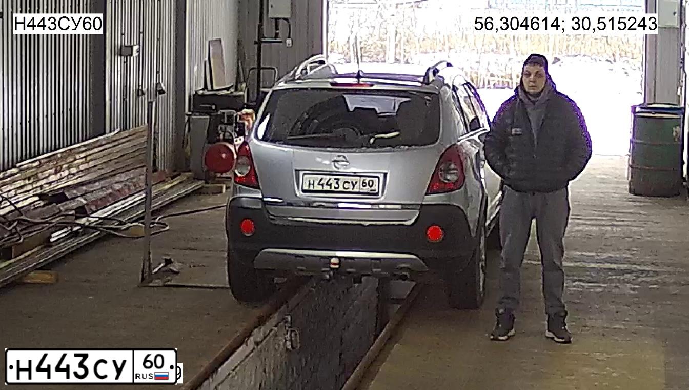 Фото автомобиля OPEL ANTARA, 2007 — госномер Н443СУ60. Цвет: СЕРЕБРИТЫЙ