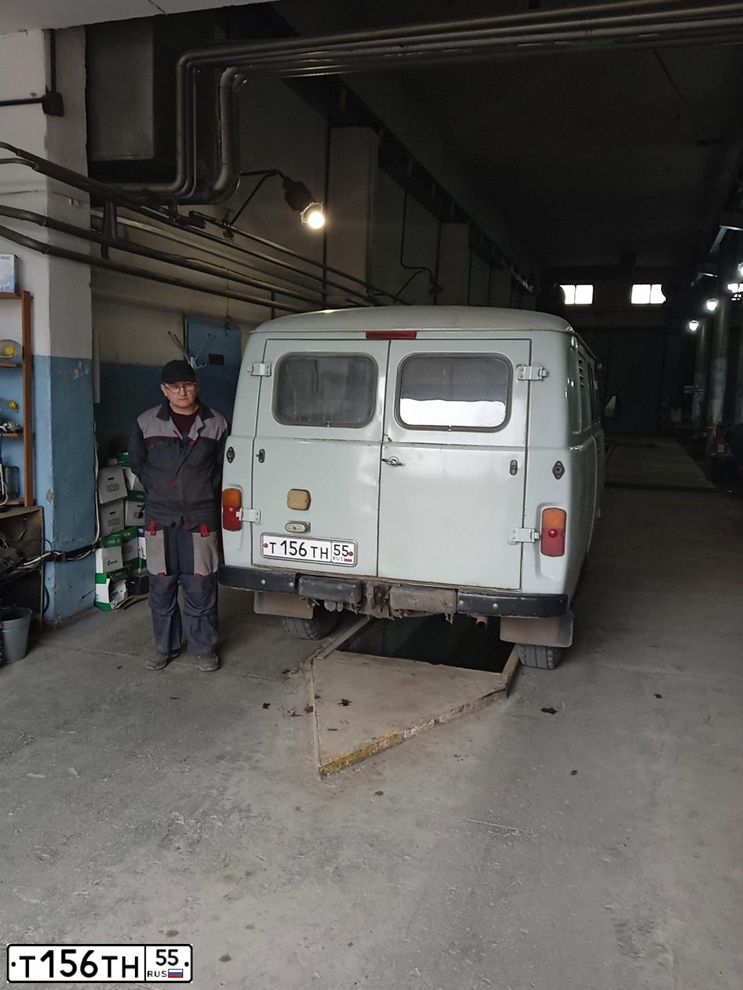 Фото автомобиля UAZ 3909, 1996 — госномер О342ВУ178