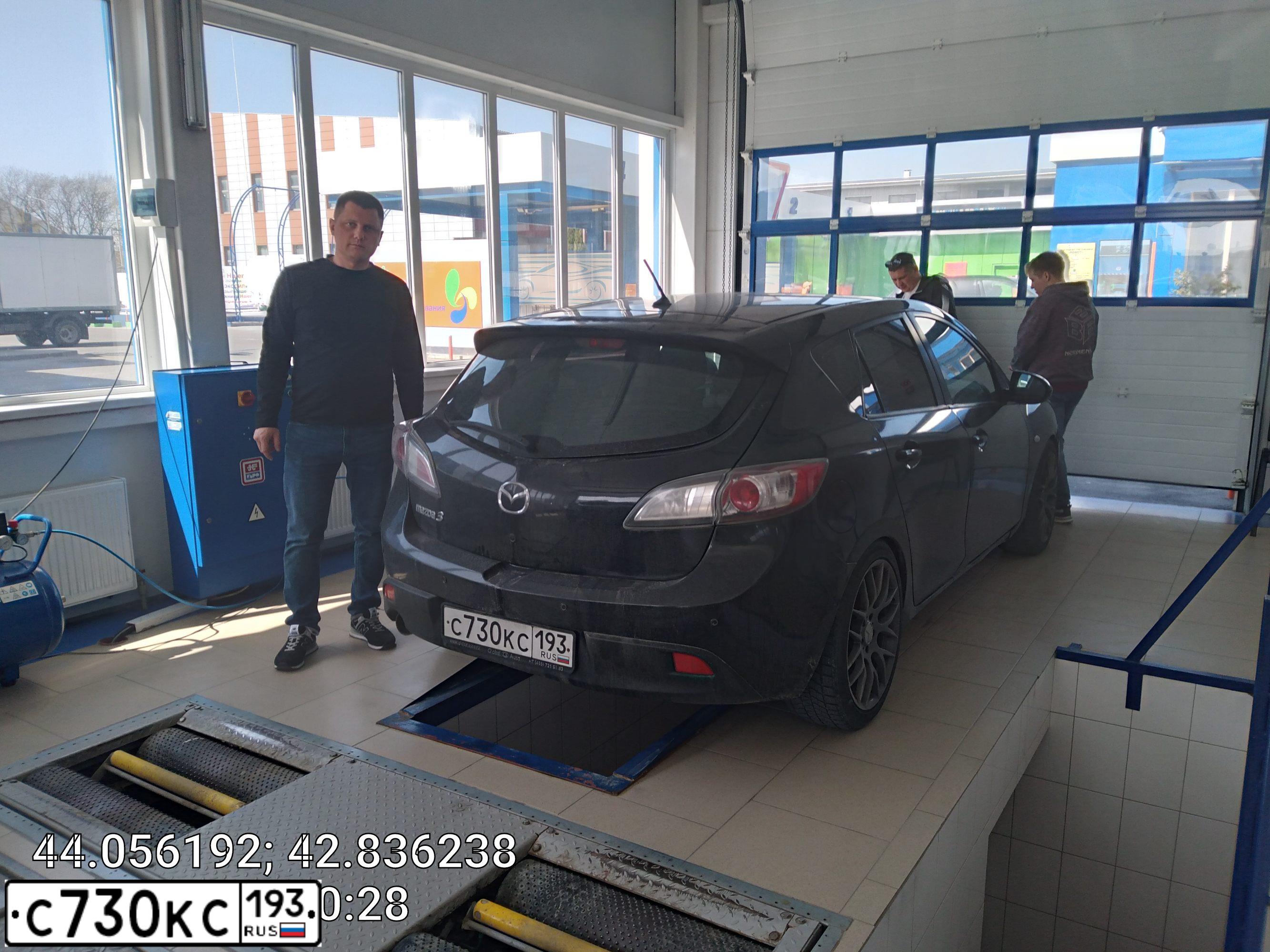 Фото автомобиля MAZDA 3, 2010 — госномер Е108ОТ761