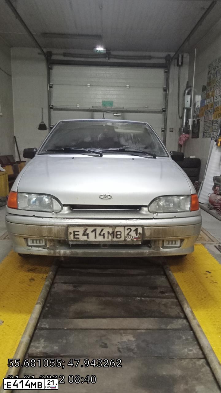 Фото автомобиля LADA 211440 LADA SAMARA, 2011 — госномер М216РН21
