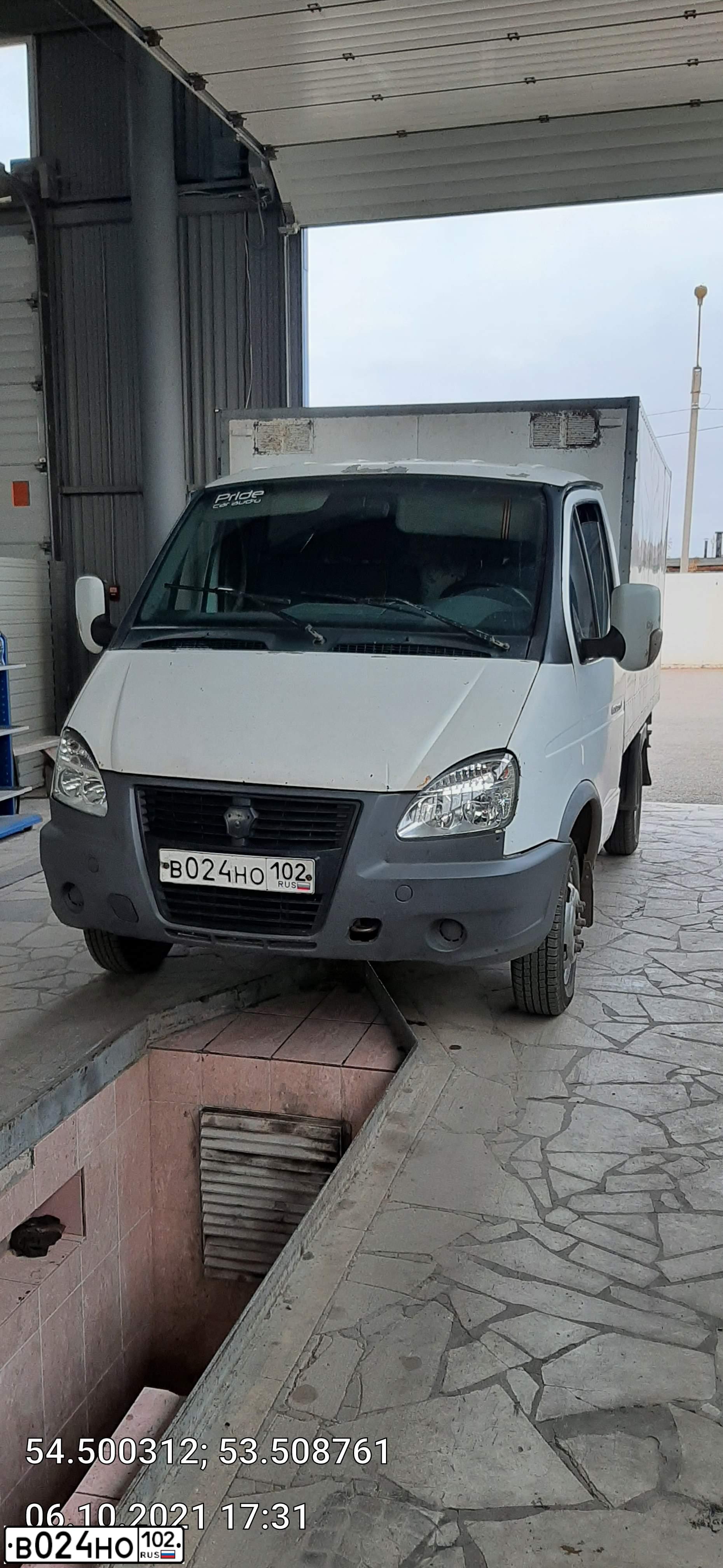 Фото автомобиля GAZ 3302 EL, 2008 — госномер В024НО102. Цвет: БЕЛЫЙ