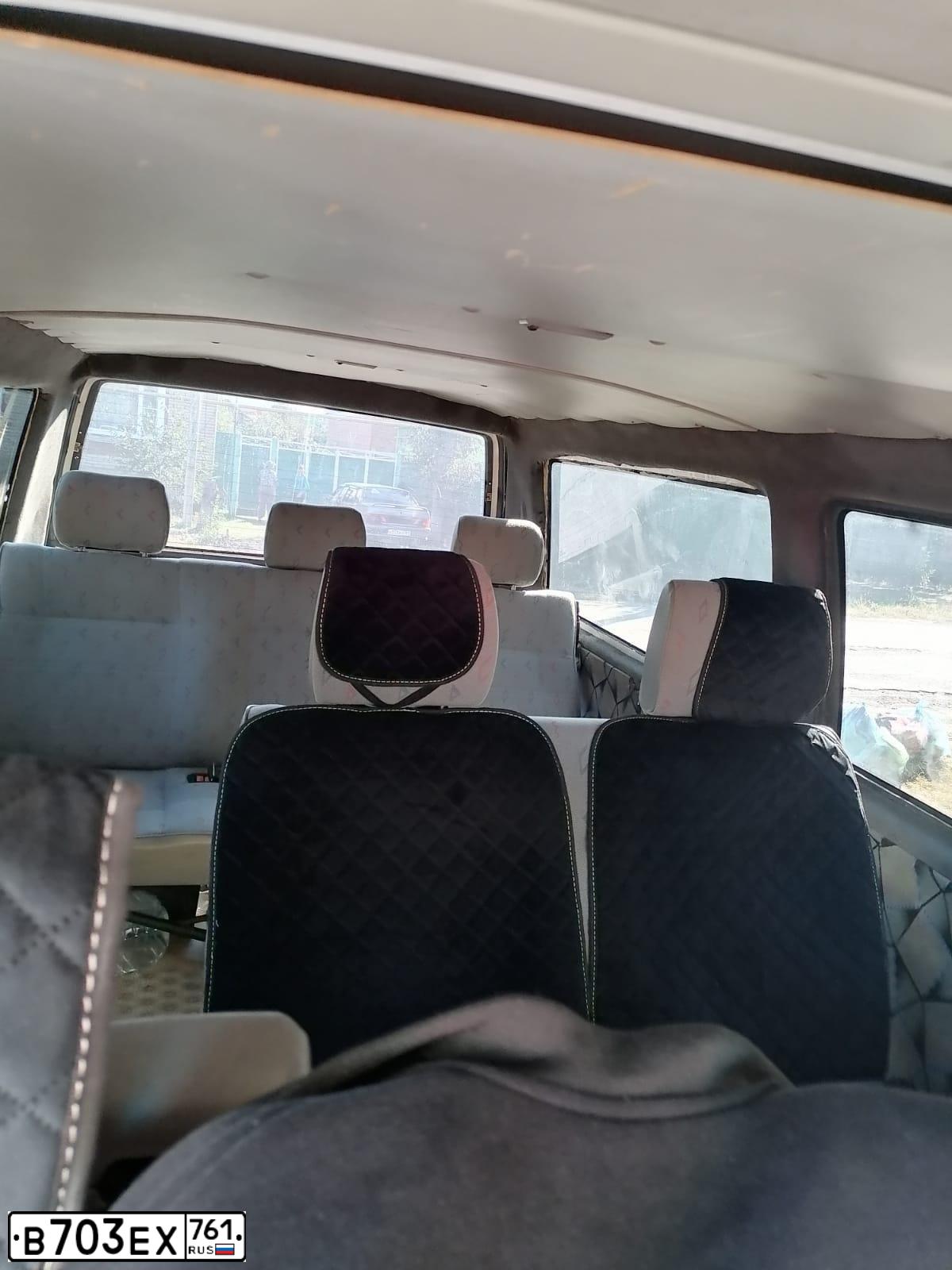 Фото автомобиля VOLKSWAGEN TRANSPORTER, 2001 — госномер В703ЕХ761. Цвет: Белый