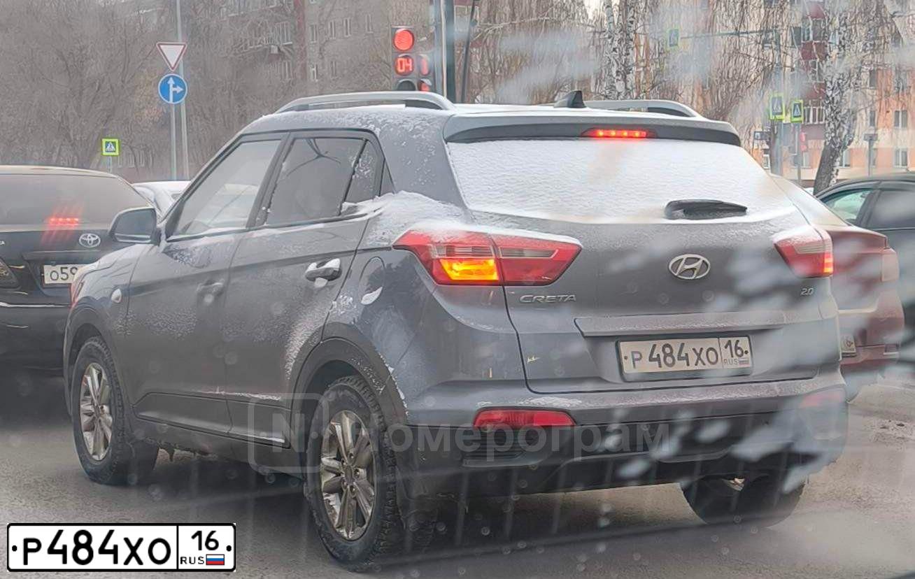 Фото автомобиля LADA 2172 PRIORA, 2009 — госномер Р484ХО16. Цвет: средний серо-зеленый металлик