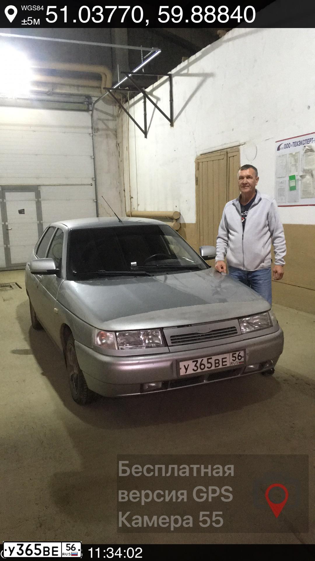 Фото автомобиля LADA 2112 LADA, 2006 — госномер У365ВЕ56. Цвет: Светло-серебристый металик