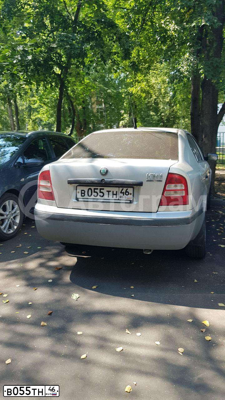 Фото автомобиля SKODA OCTAVIA, 2001 — госномер В055ТН46. Цвет: серебристый