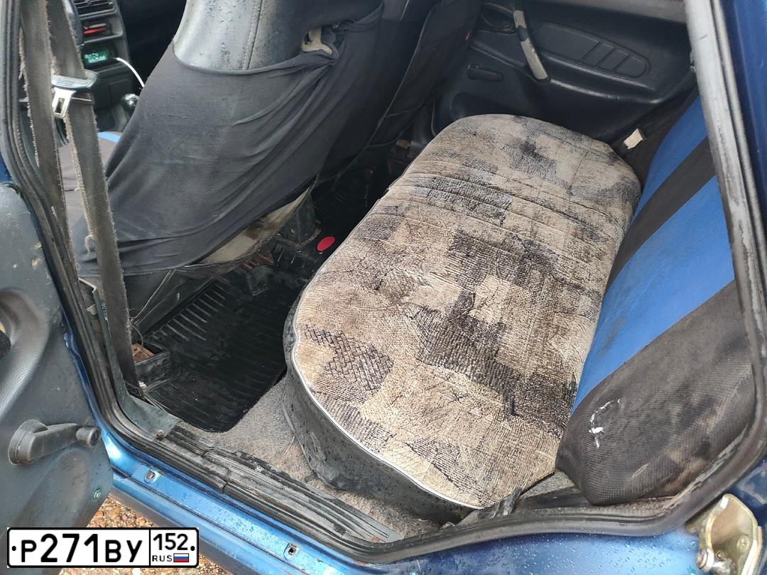 Фото автомобиля LADA XRAY, 2017 — госномер Р271ВУ152. Цвет: ТЕМНО-КОРИЧНЕВЫЙ