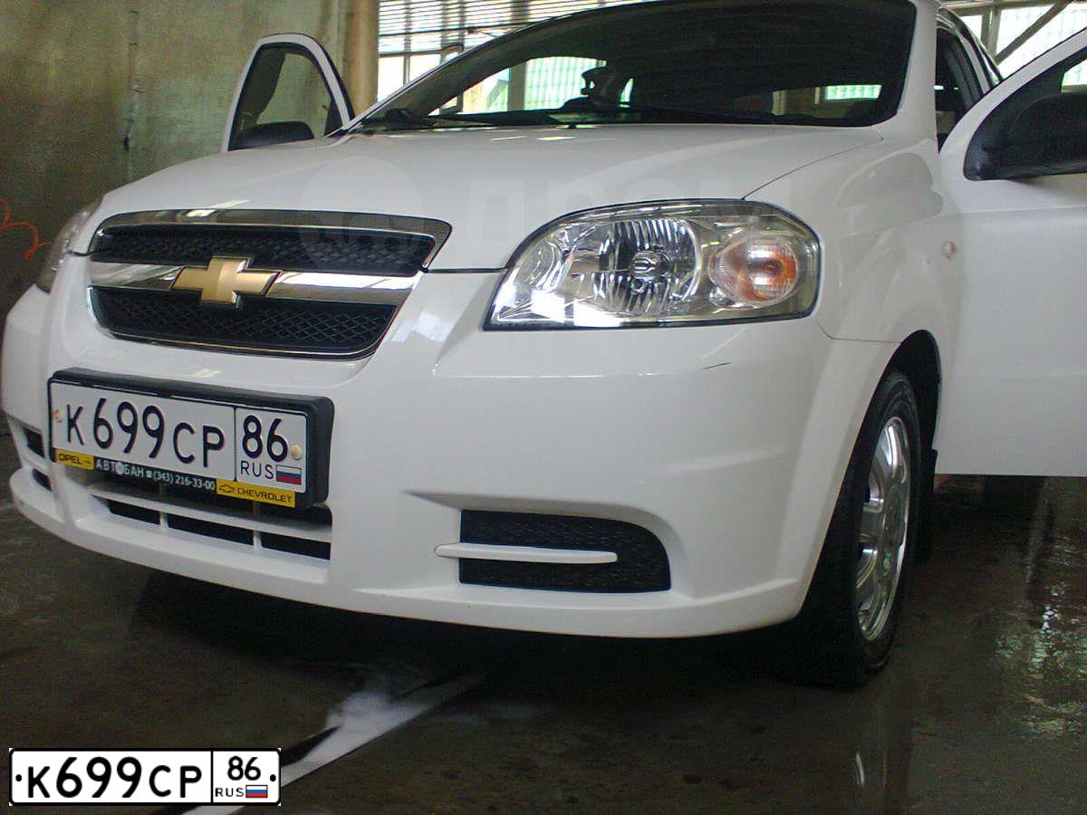 Фото автомобиля CHEVROLET AVEO, 2007 — госномер К699СР86. Цвет: БЕЛЫЙ