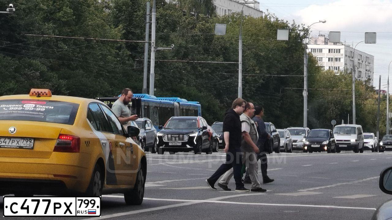 Фото автомобиля МАЗДА 6, 2020 — госномер О151ХН196. Цвет: синий