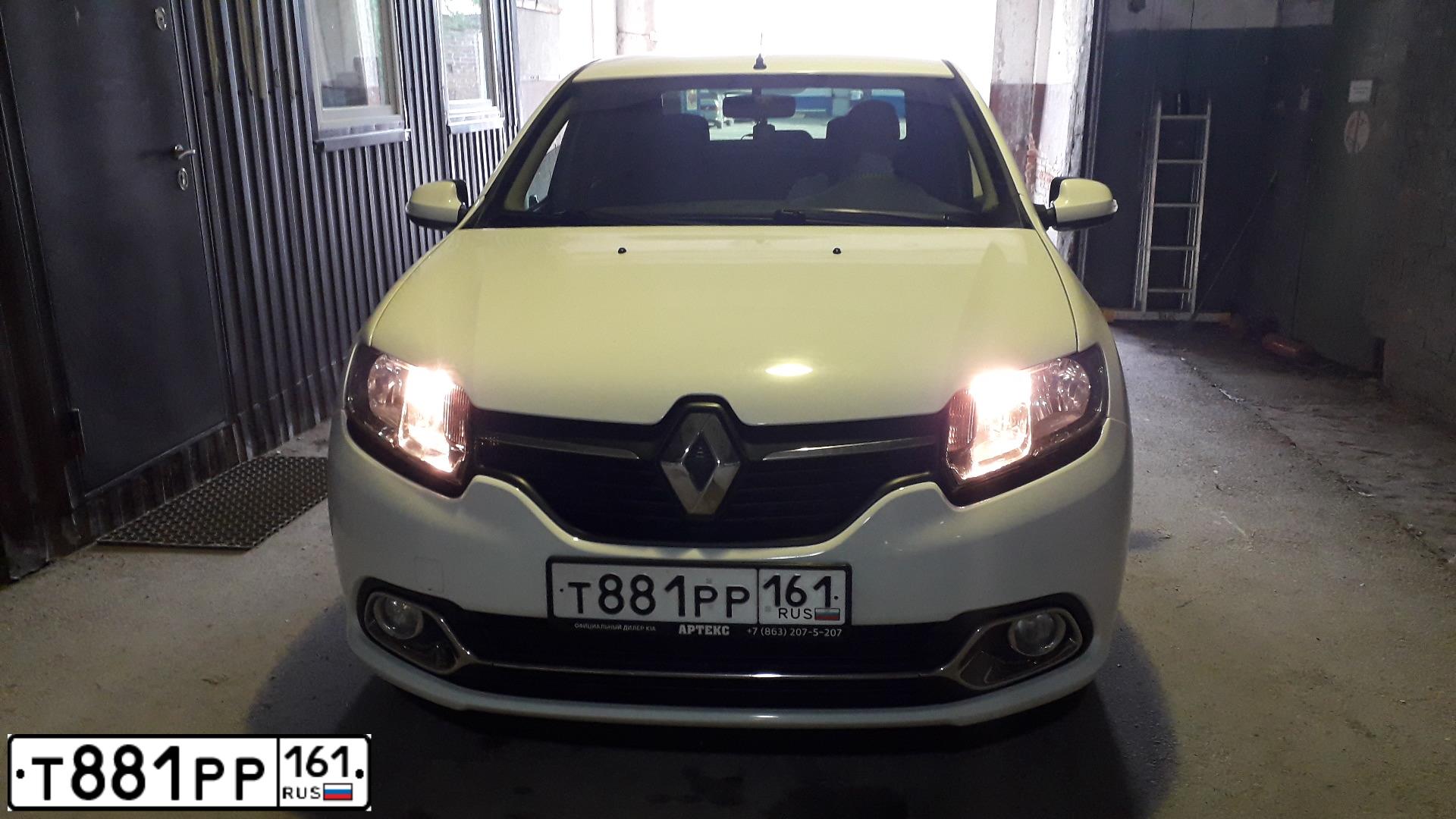 Фото автомобиля RENAULT LOGAN, 2014 — госномер Т881РР161. Цвет: БЕЛЫЙ