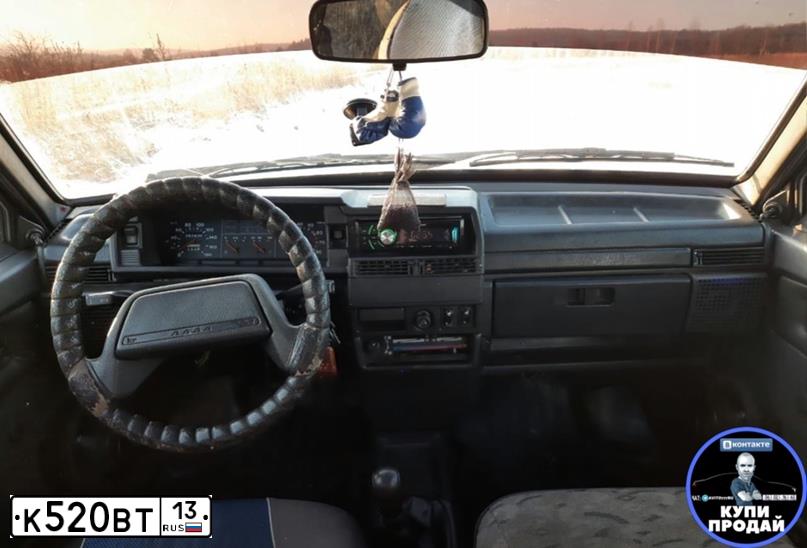 Фото автомобиля LADA 2109 SAMARA, 2003 — госномер М686ТМ73. Цвет: СЕРЕБРИСТЫЙ ЯРКО-СИНИЙ