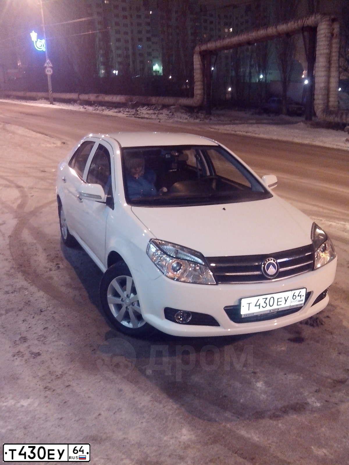 Фото автомобиля SUZUKI /GRAND/ VITARA, 2013 — госномер Т403ЕУ64. Цвет: СЕРЫЙ