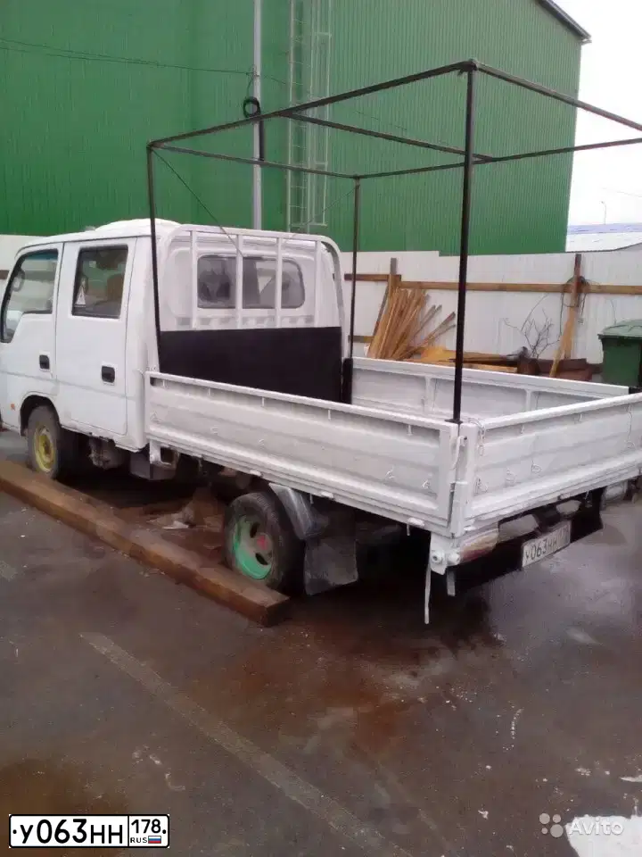 Фото автомобиля KIA K 2700, K 2500, 2003 — госномер У063НН178. Цвет: БЕЛЫЙ