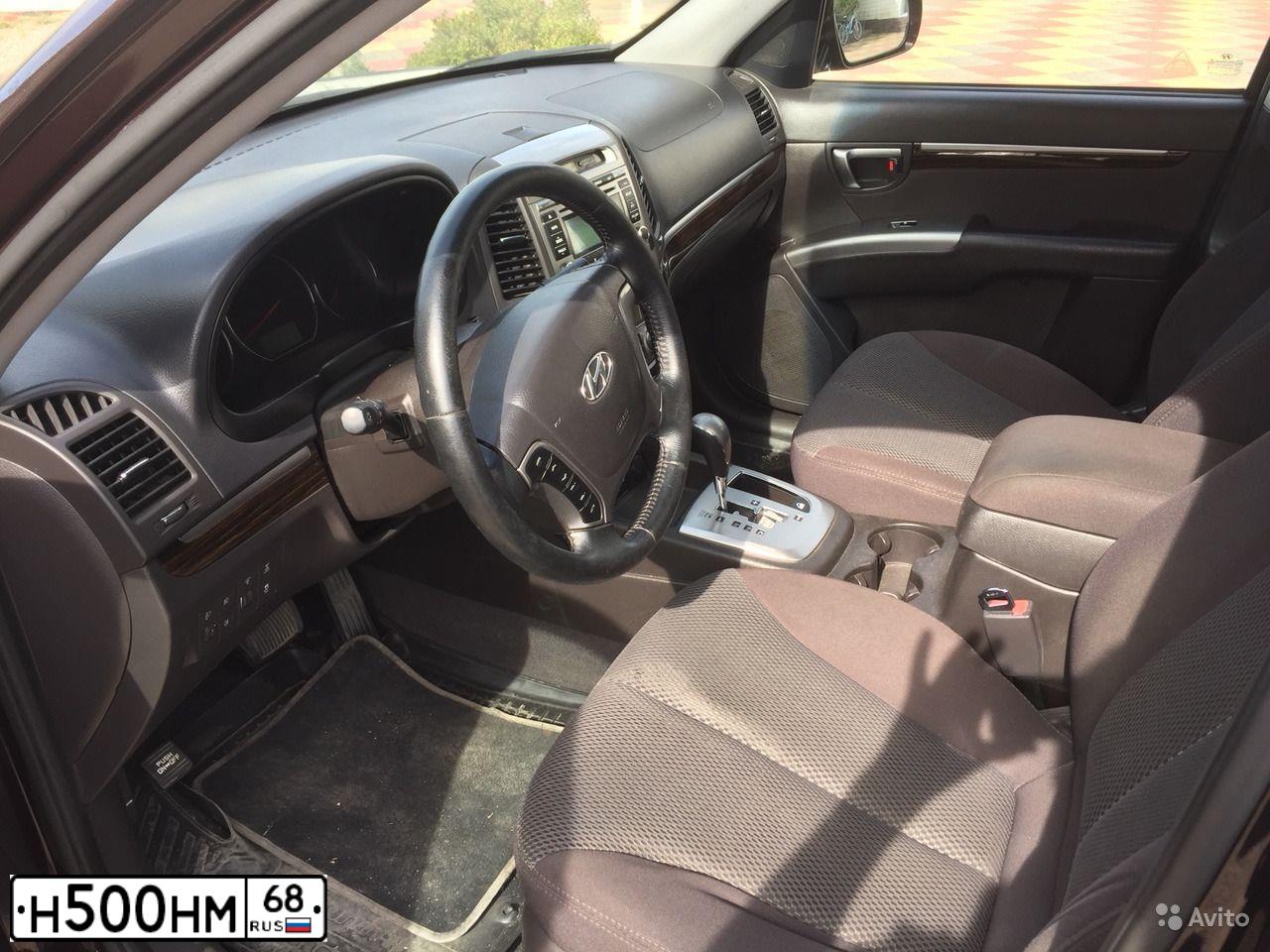 Фото автомобиля HYUNDAI GRAND STAREX, 2012 — госномер Н500НМ68. Цвет: Белый