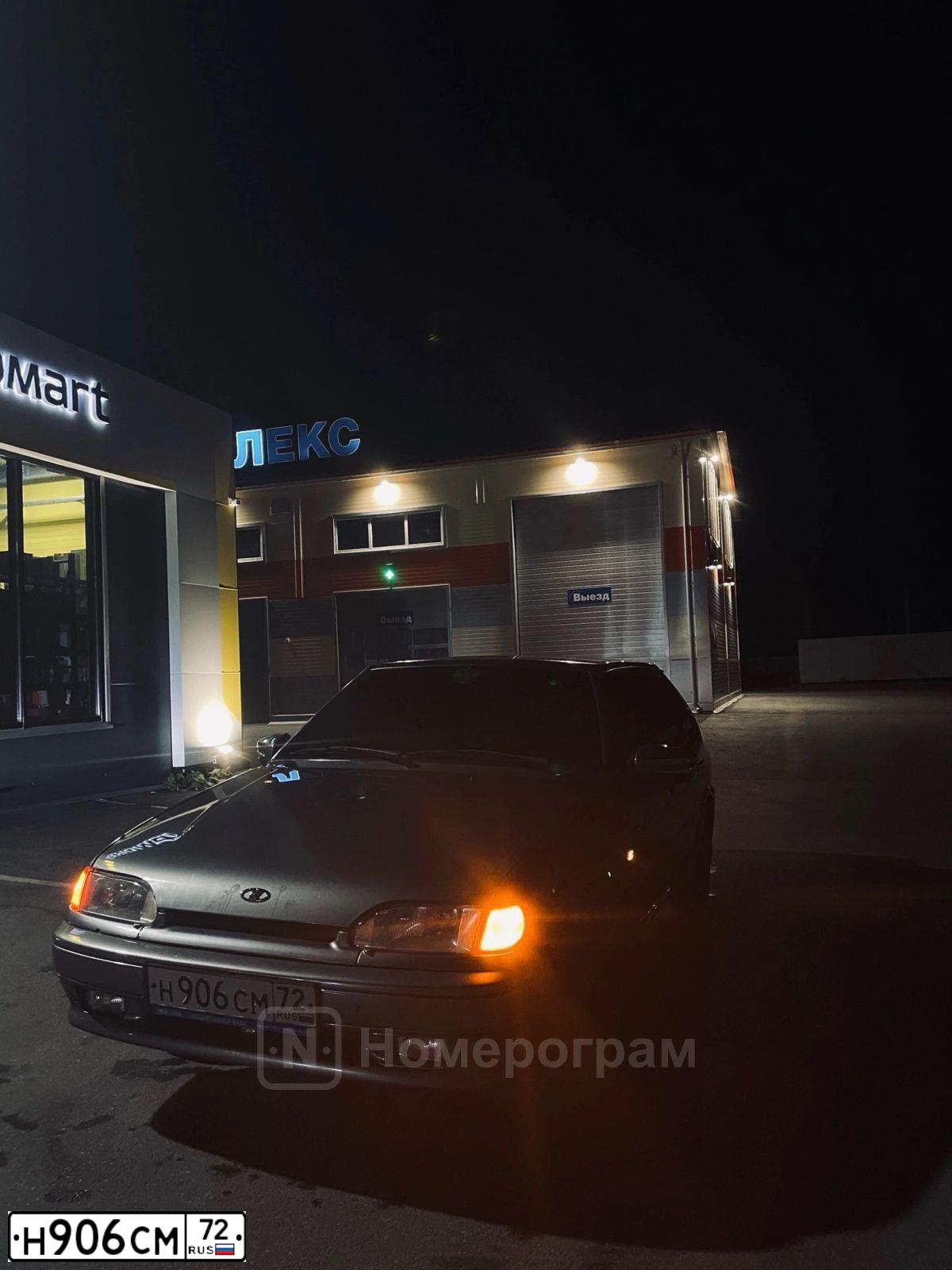 Фото автомобиля LADA 2114 SAMARA, 2011 — госномер Н906СМ72. Цвет: СЕРЫЙ