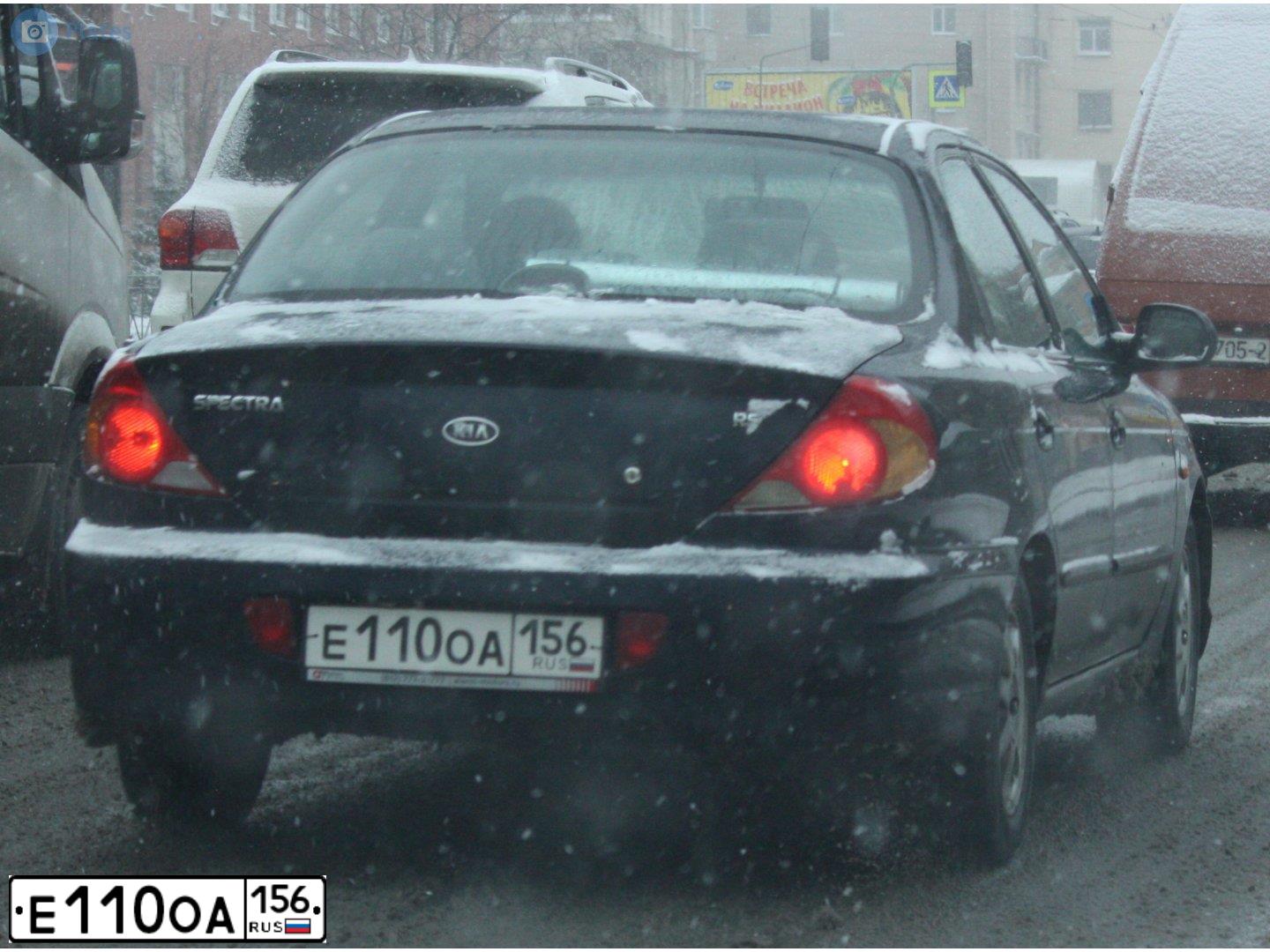 Фото автомобиля KIA SPECTRA, 2008 — госномер Р388ВТ47. Цвет: Темно-синий